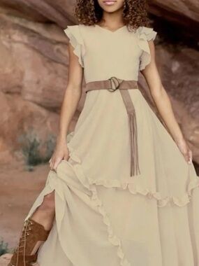 Joyfolie Mia Joy Imogen Maxi Dress in sand